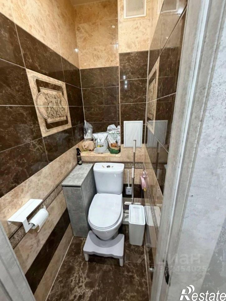 2-комн квартира 18 кв-л, д.12