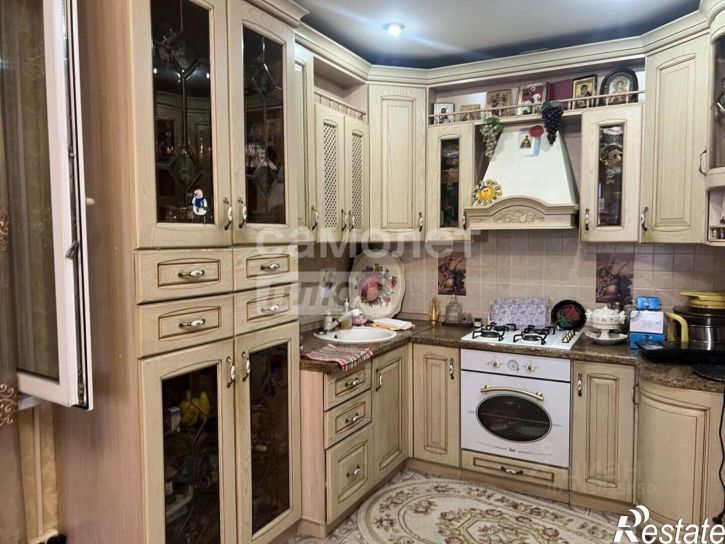 6-комн квартира 30 мкр, д.25б