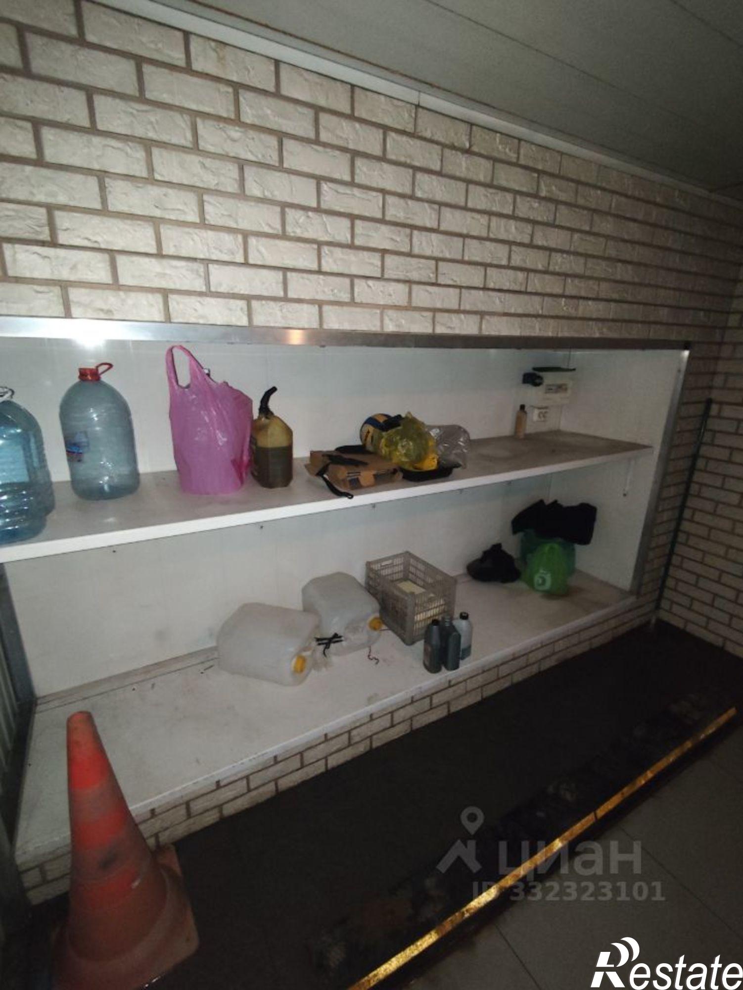 Купить гараж, место в паркинге за 1 387 410 рублей на 33-й микрорайон, 11А
