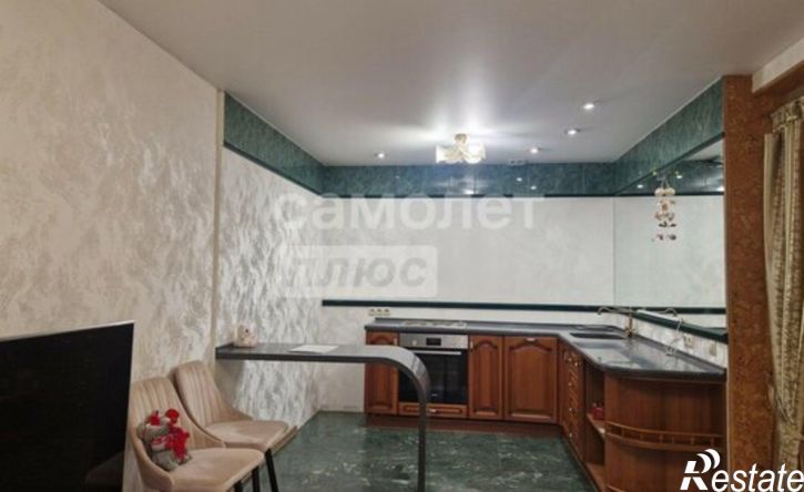 3-комн квартира 30-й микрорайон, 20А