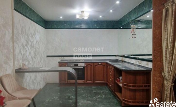 3-комн квартира 30-й микрорайон, 20А