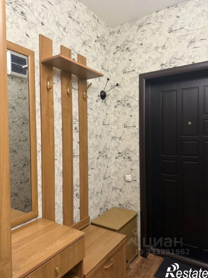 2-комн квартира 18-й микрорайон, 19