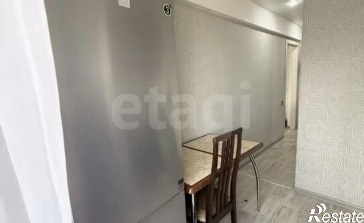2-комн квартира 8-й микрорайон, 3