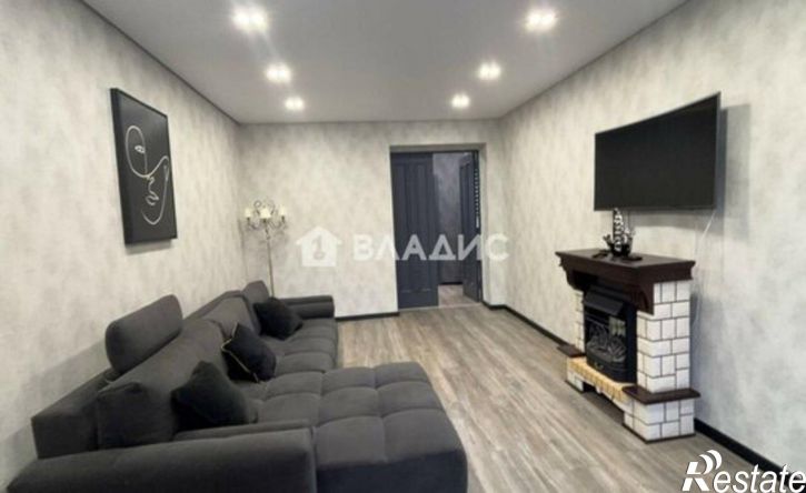 2-комн квартира улица Чайковского, 6