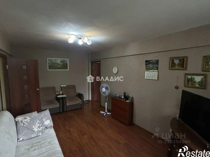 3-комн квартира 13-й микрорайон, 1