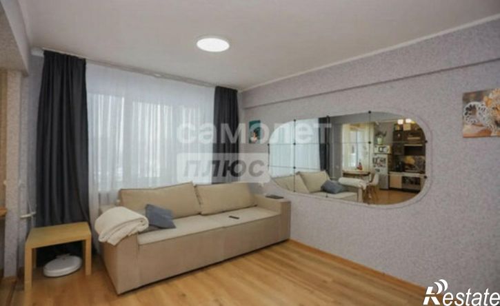 2-комн квартира 17-й микрорайон, 4
