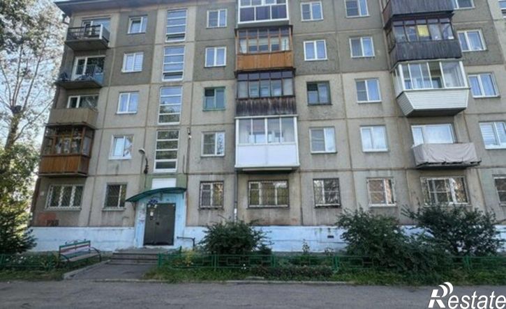 3-комн квартира 94-й квартал, 24