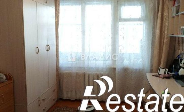 3-комн квартира 15-й микрорайон, 1