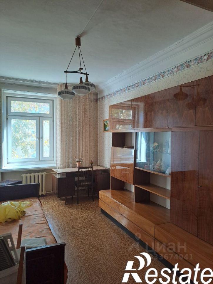 3-комн квартира 106-й квартал, 5