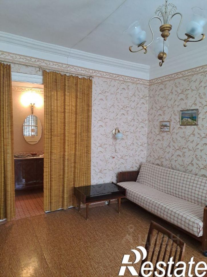 3-комн квартира 106-й квартал, 5