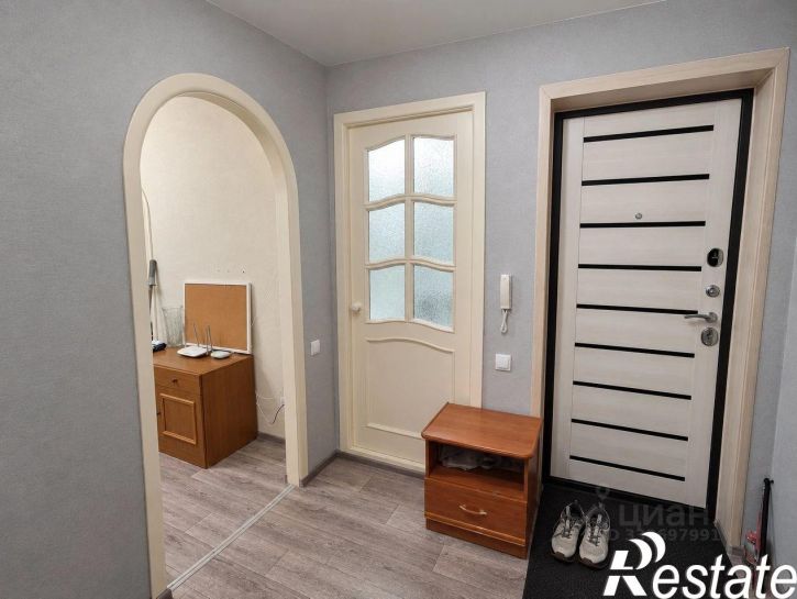 2-комн квартира 12-й микрорайон, 3