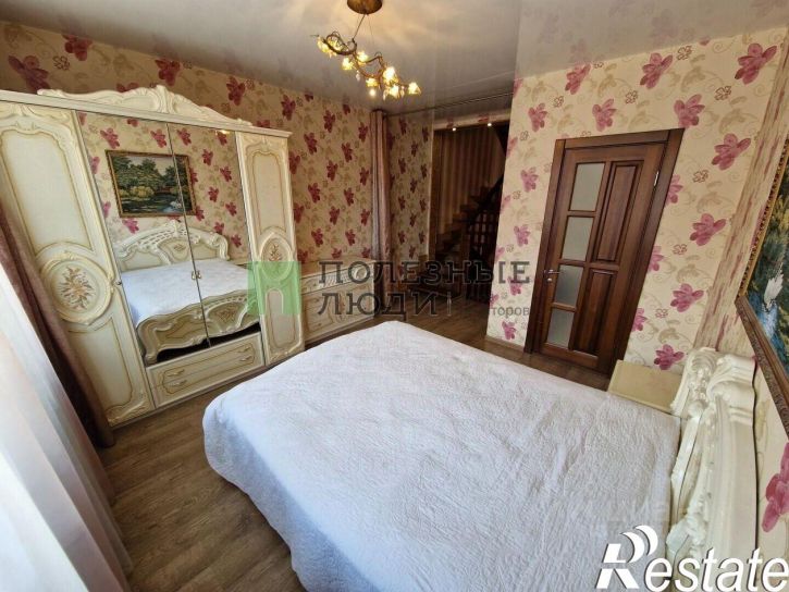 3-комн квартира Ангарский район, 30 мкр, д.20А