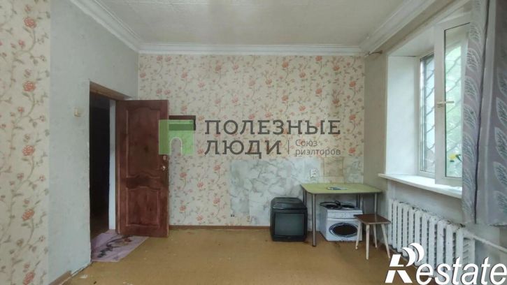 Комната Ангарский район, 27 кв-л, д.8