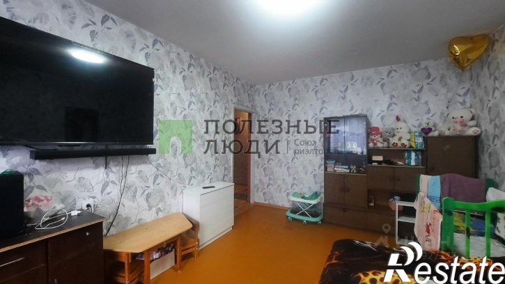 3-комн квартира 12а мкр, д.2