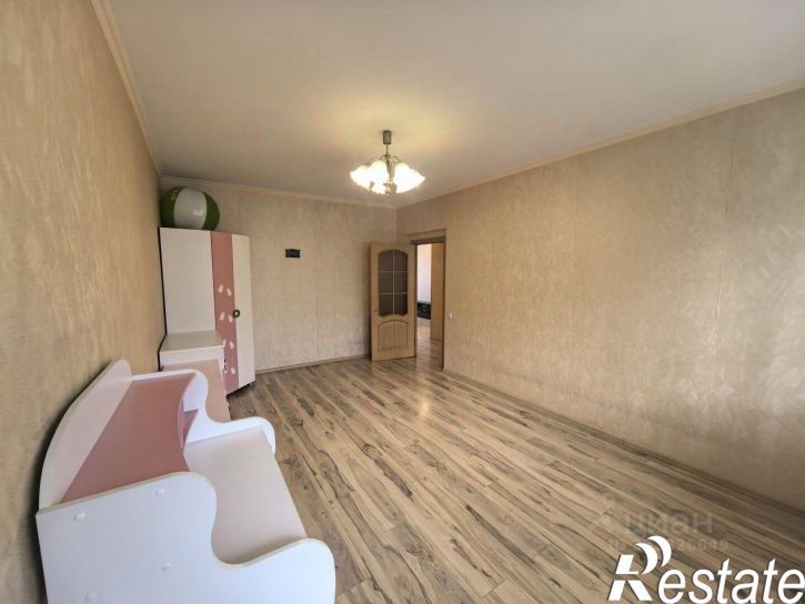 3-комн квартира Ангарский район, Б кв-л, д.5