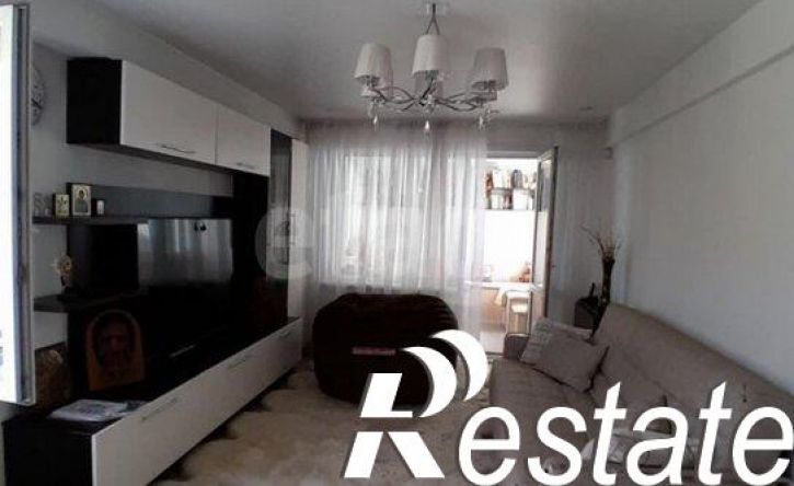 3-комн квартира 33-й микрорайон, 6