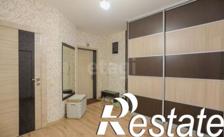 3-комн квартира 32-й микрорайон, 5