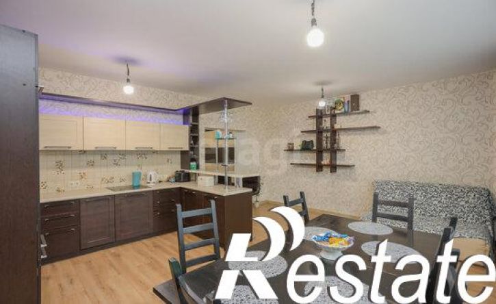 3-комн квартира 32-й микрорайон, 5