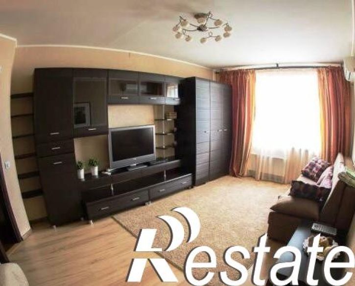 1-комн квартира 15 мкр, 38