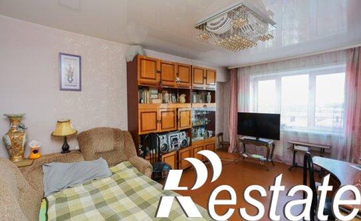 3-комн квартира 9-й микрорайон, 84